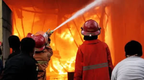 Kebakaran besar hanguskan 250 rumah di Kemayoran Gempol Jakarta